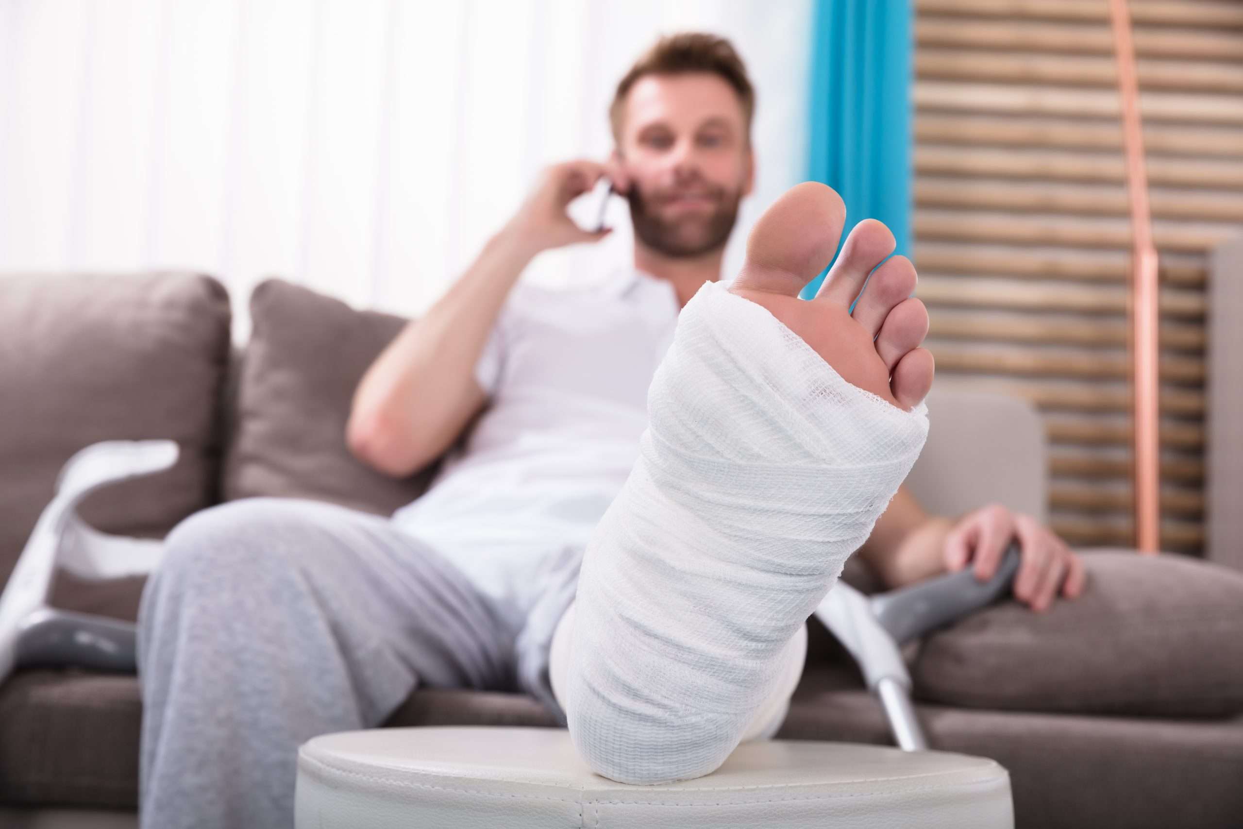 Image de :Broken foot in a cast : 5 sports you can play