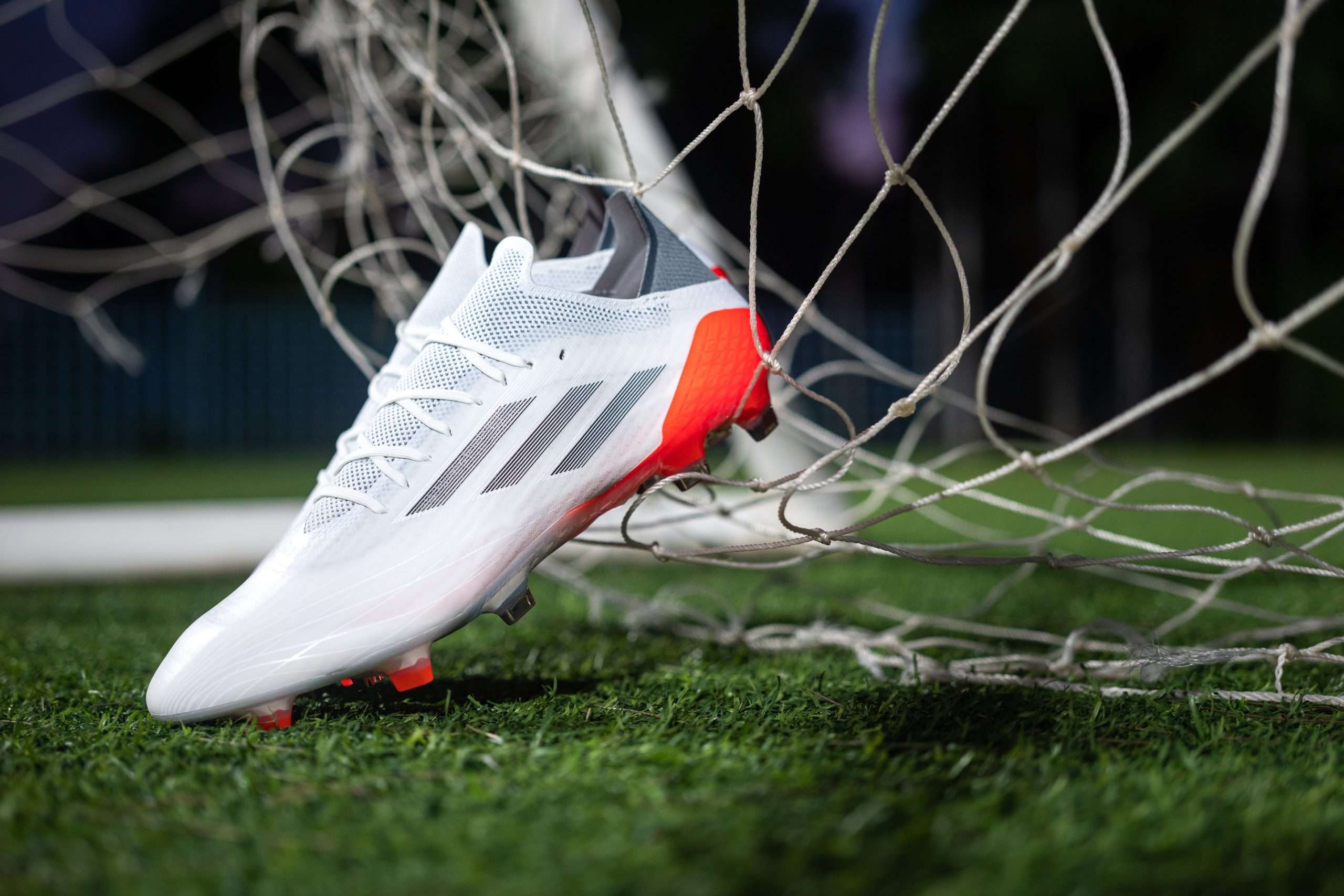 Des crampons adidas hotsell